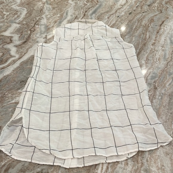 Linen Blend Long Tank - Picture 8 of 12